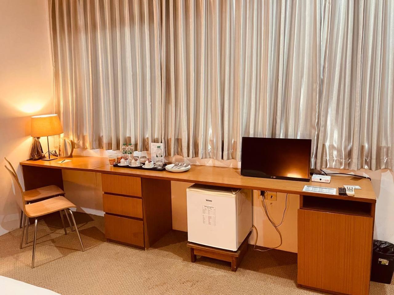屋顶酒吧亚马酒店 仰光 外观 照片